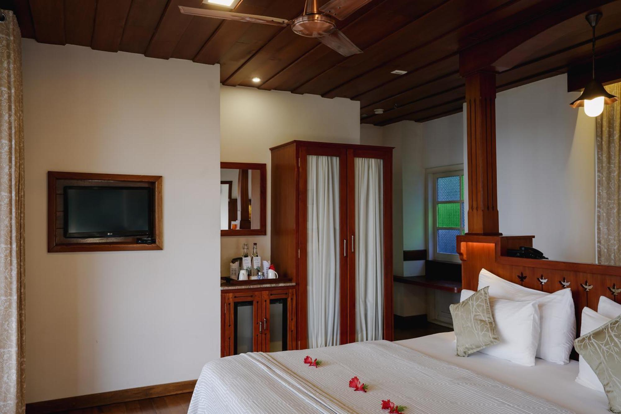 Spicetree Munnar Hotel Chinnakanal Екстериор снимка