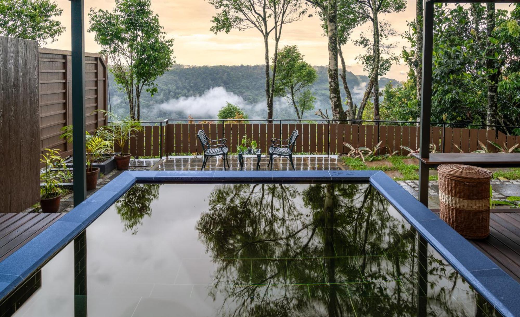 Spicetree Munnar Hotel Chinnakanal Екстериор снимка
