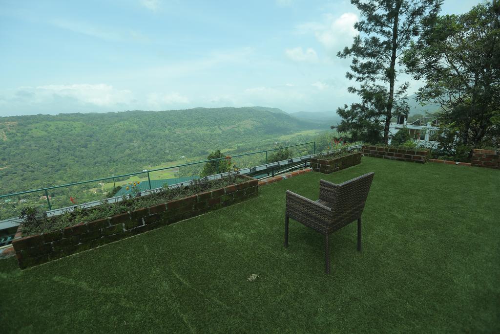 Spicetree Munnar Hotel Chinnakanal Екстериор снимка