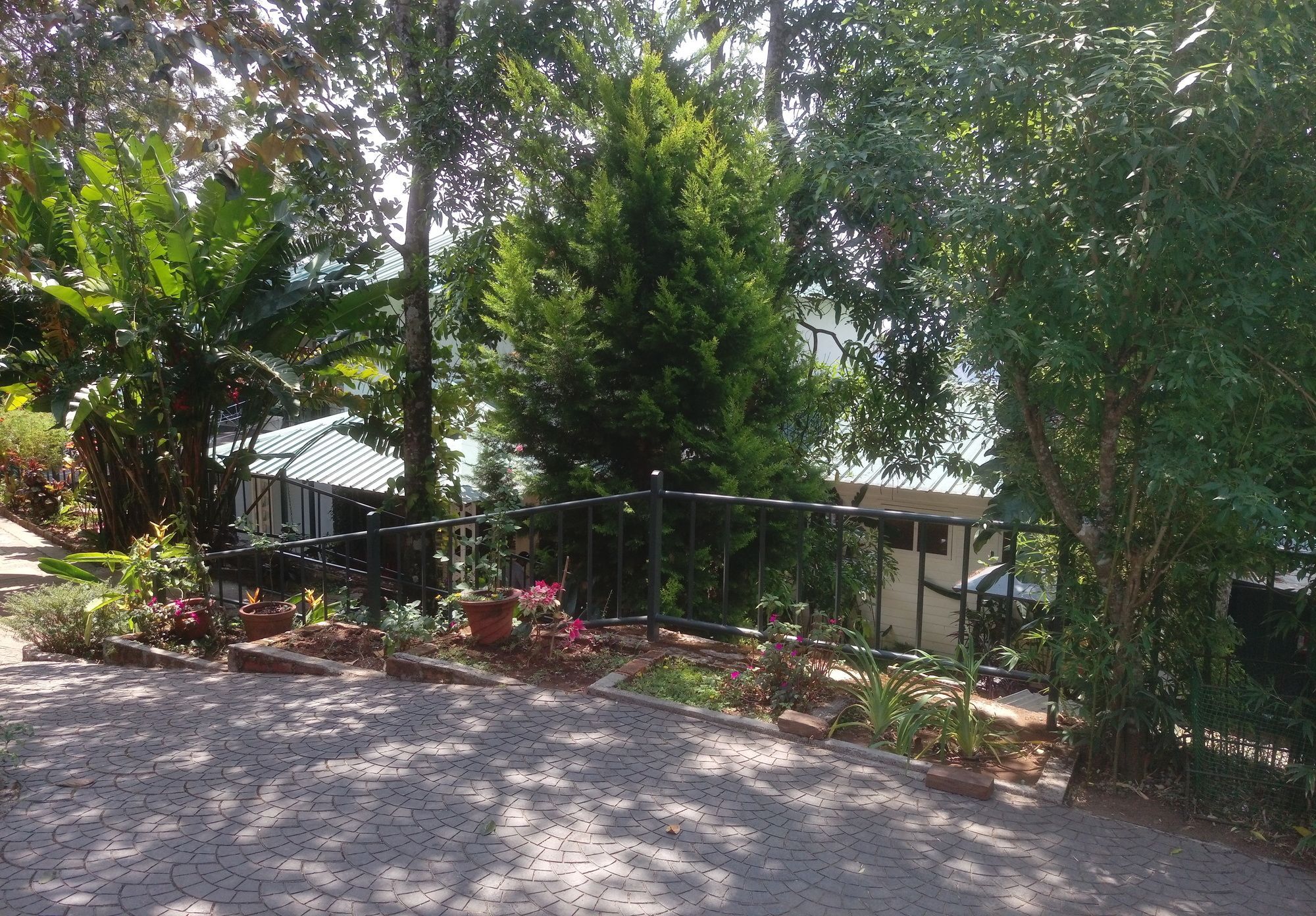 Spicetree Munnar Hotel Chinnakanal Екстериор снимка