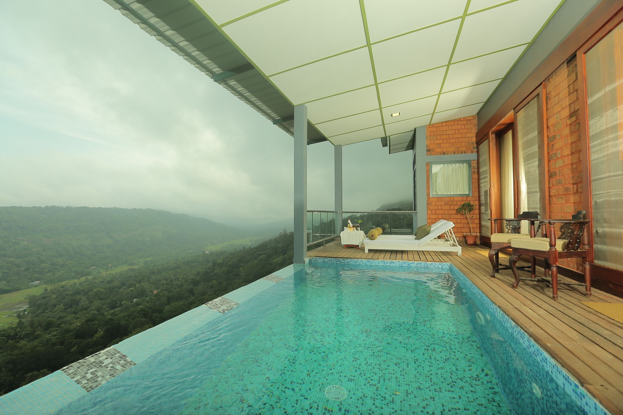 Spicetree Munnar Hotel Chinnakanal Екстериор снимка